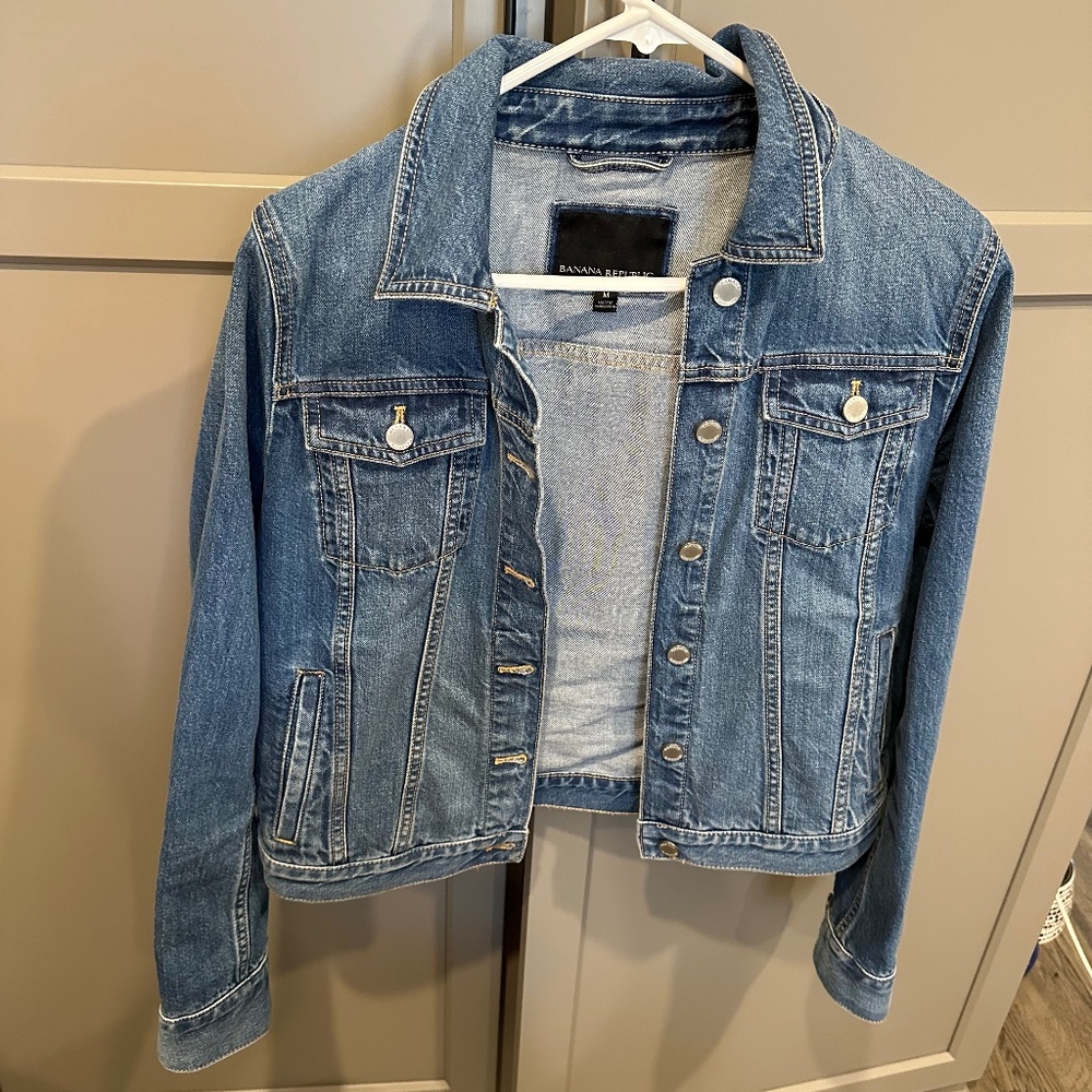 Banana Republic jeans jacket